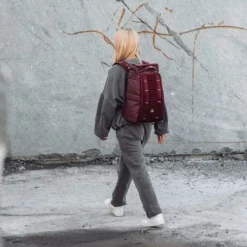 DB BAGS Db The Strøm Backpack -Gearwest shop 668 01e08835c9 hallvardkolltveit raspberry quarry 918 full