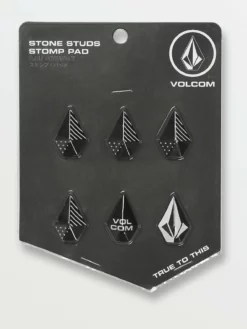 Volcom Stone Stud Stomp Pad -Gearwest shop K6752300 BLK F 1188x1584 crop center ec29de08 b590 4136 ad0f 52884ad6d9d2